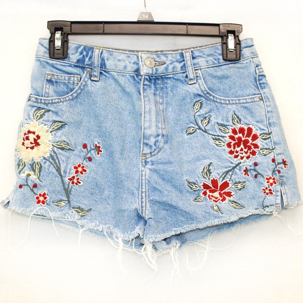 MOM Topshop Moto Denim Shorts Floral Embroidered Pocket Y2K 90's Style Size 4